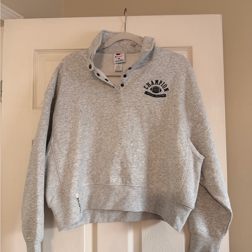 Champion Women's Light Gray Hoodie - Picture 2 of 3